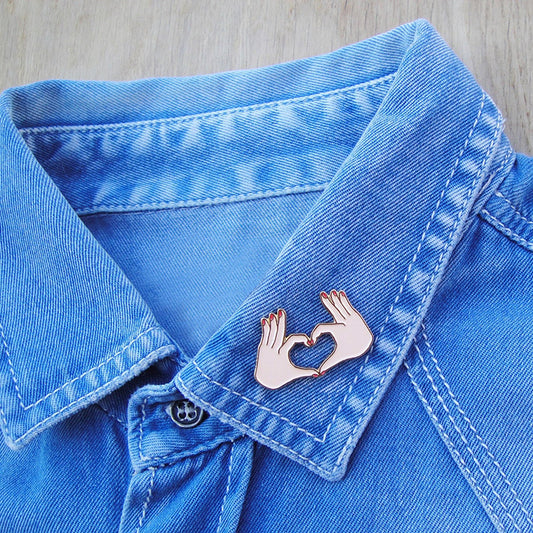 Enamel Pin ''Love Pin - White''